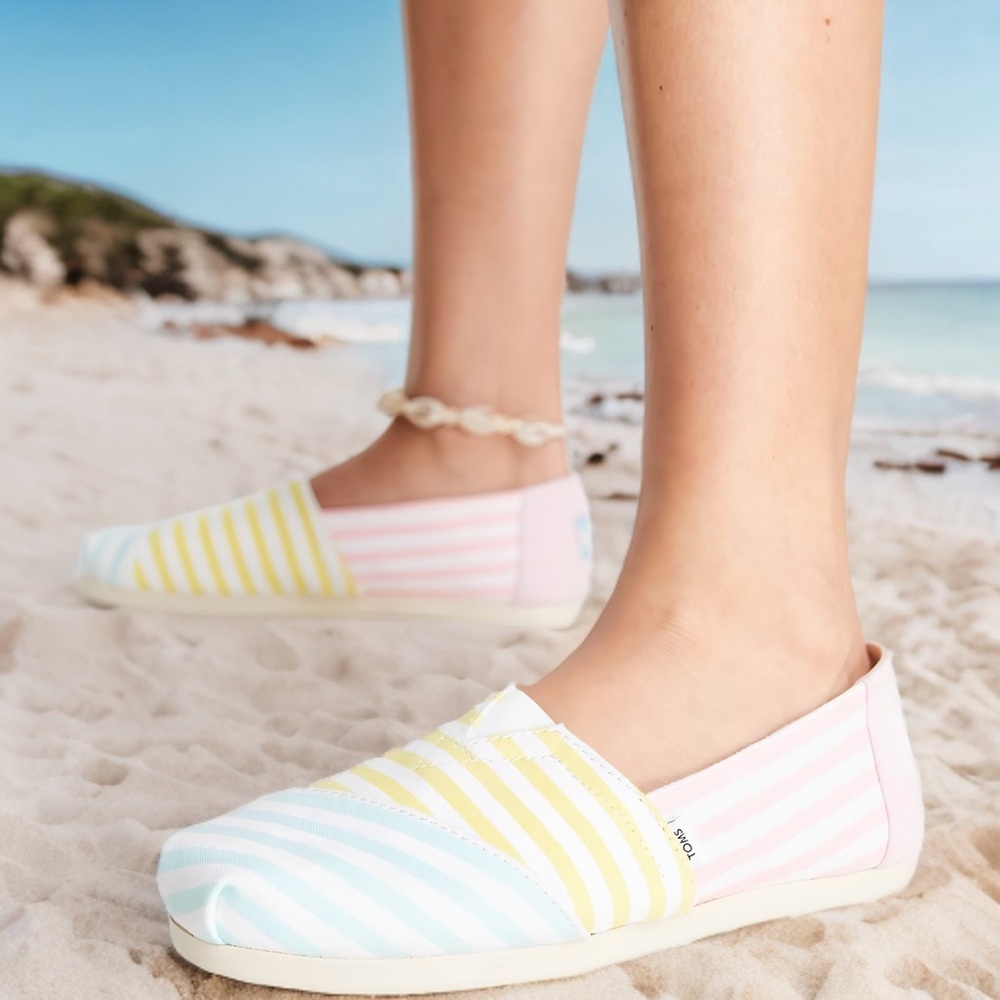 Color Block | Pastel Stripes | Shoes - Picture 2 of 16